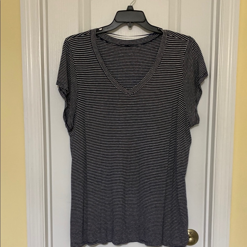 Striped V-Neck Women's Top - Black and White